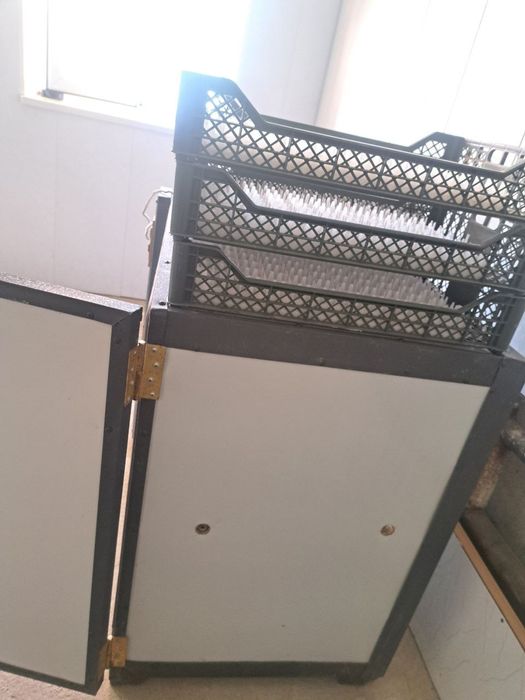 Инкубатор Хазина 528