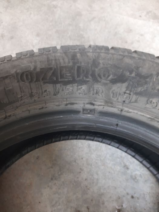 Зимни Гуми 225/55/16