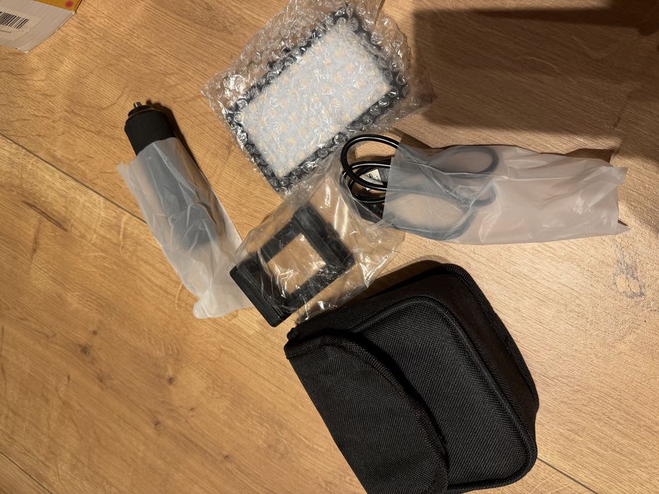 Lampă video LED CL-120C RGB