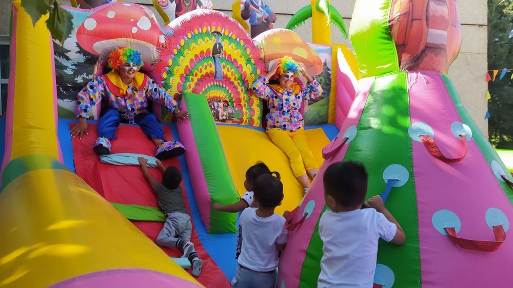 Батут..надувной.