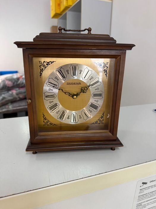 Часовник настолен дугена