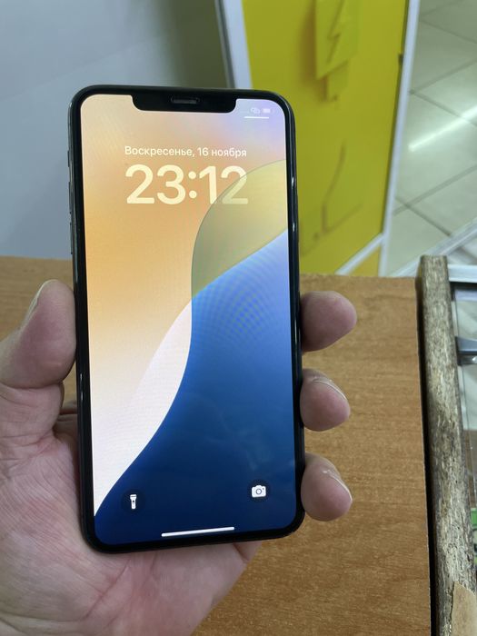 Продам iphone 11 pro max 256gb