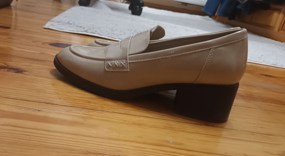 Свежи дамски мокасини