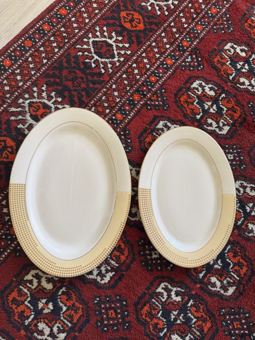Фарфоровый сервиз