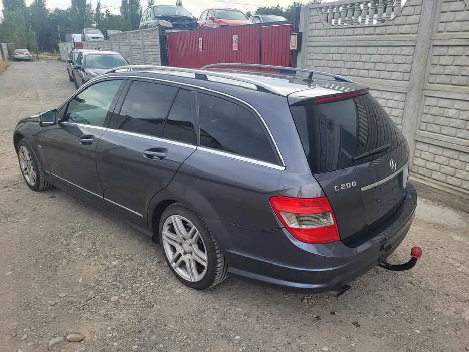 Dezmembram Mercedes C-CLASS W204 BREAK 2.2 CDI