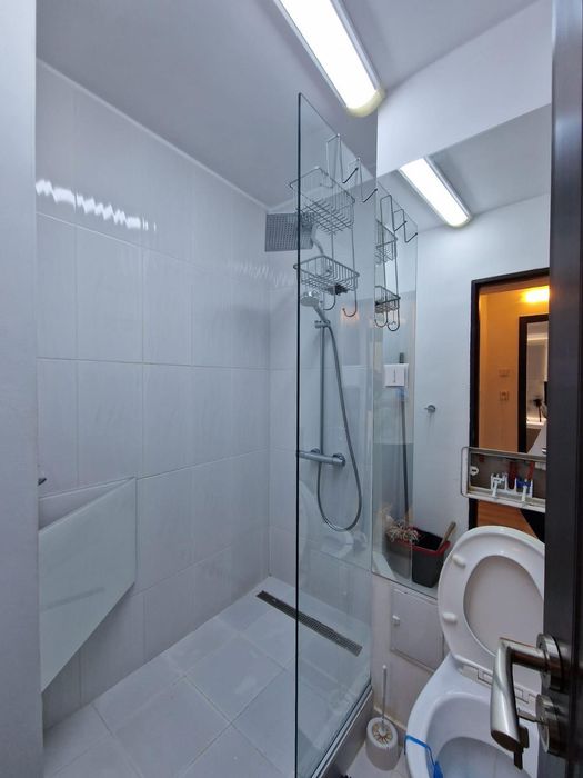 Inchiriez apartament 3 camere decomandate si loc parcare Zorilor Cluj