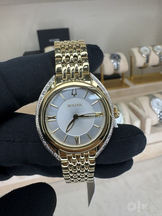 Бриллиантовые часы BULOVA