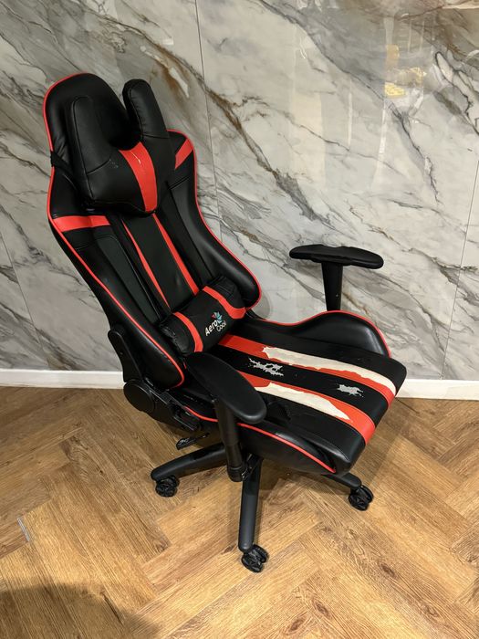 Игровое кресло черная
