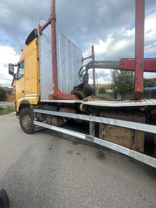 Camion forestier 6x4 Volvo FH460 schimb cu vaci sau racoante