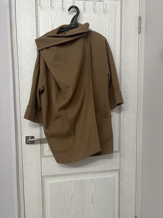 Продам пальто женское