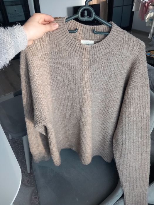 Пуловер H&M  размер M