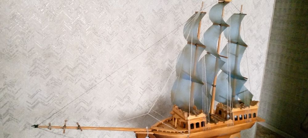 Продам деревянные корабли