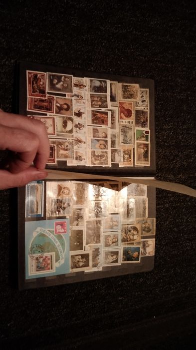 Марки с альбомом