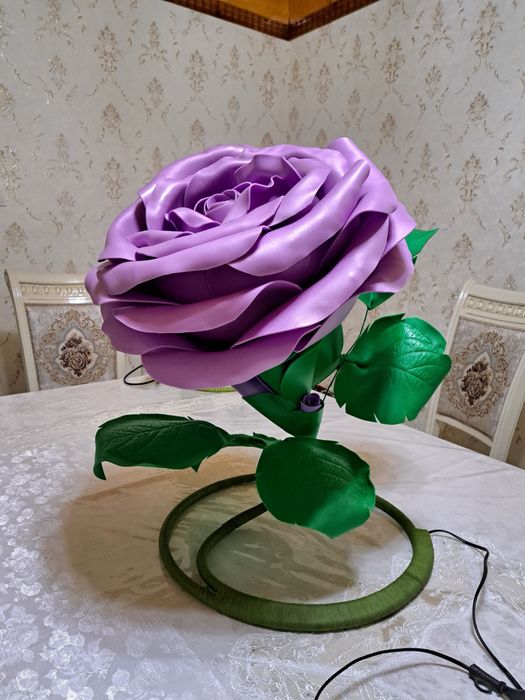 Dekorativni svetilnik gullar