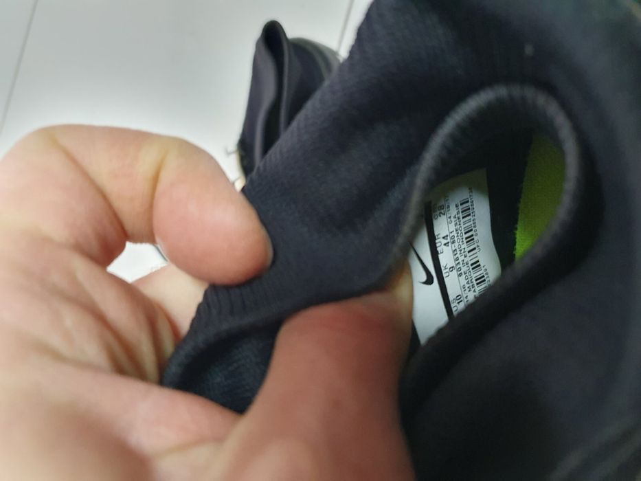 Бутонки и стоножки