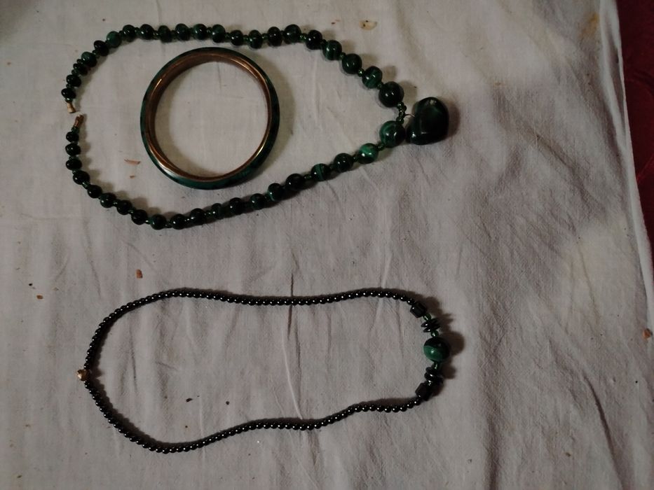 Qadimiy Tosh taqinchoq