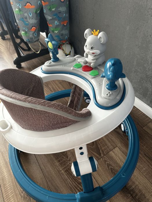 Продам Ходунки детские