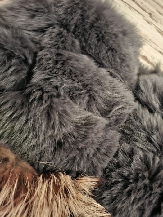 Палто от ествена кожа и естествена лисица