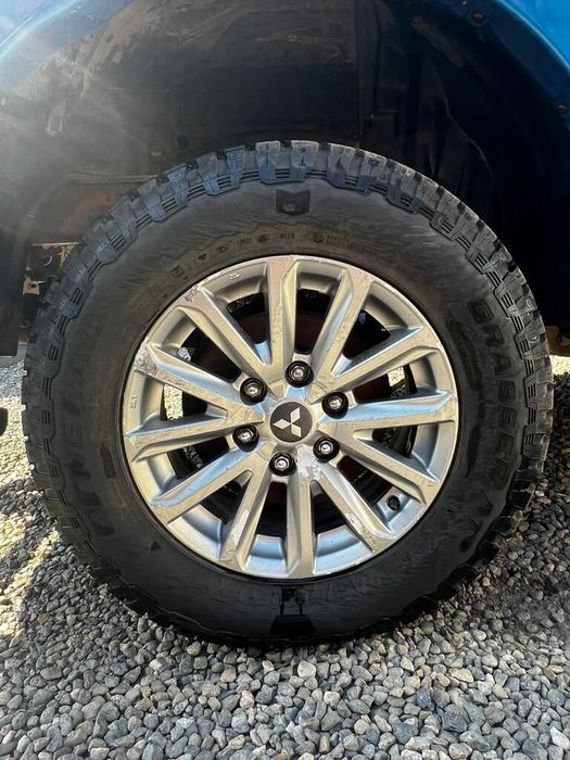 Dezmembrari dezmembrez  Mitsubishi L200 V 2.4 Diesel 2015 - 2018