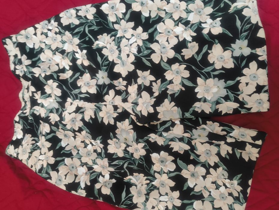 Дамски панталон красиво каре