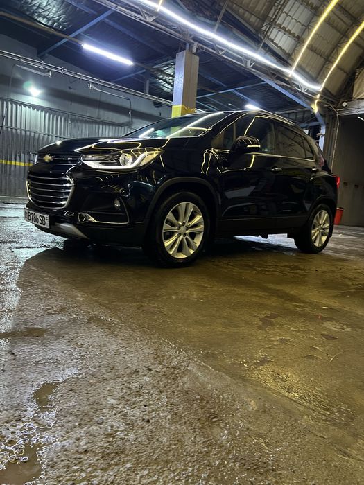 Tracker 1 Primer Srochna Sotvoman !!