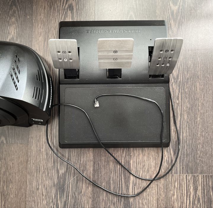 Волан Thrustmaster T300 RS GT