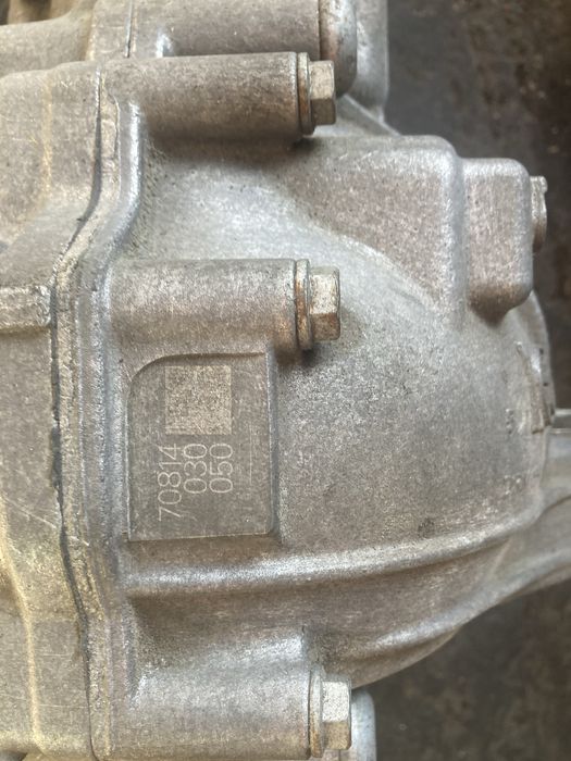 Audi Q7 Vw touareg 3.0 tdi 2008 година Преден Диференциал