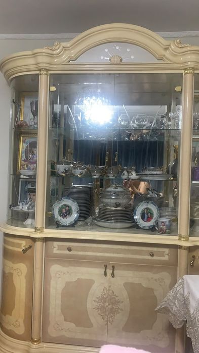 Сервант сатылады