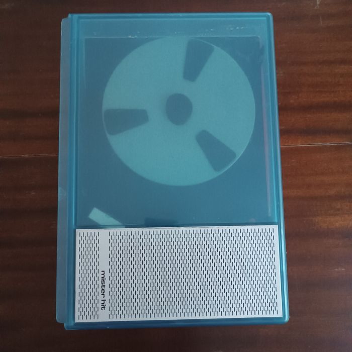 Грамофон от 1976 година