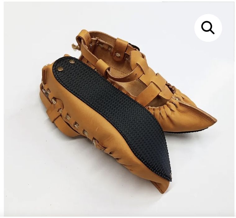 Цървули за танци,събори и фестивали над 5 бр отстъпка 10лв/5,11€ чифт