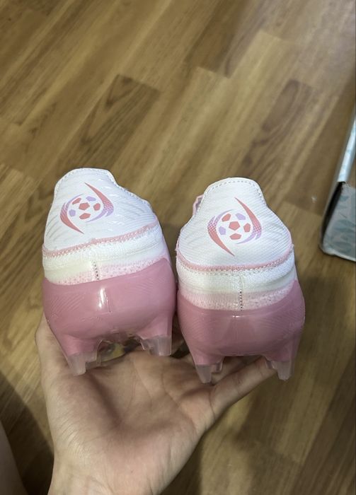 Продам бутсы F50