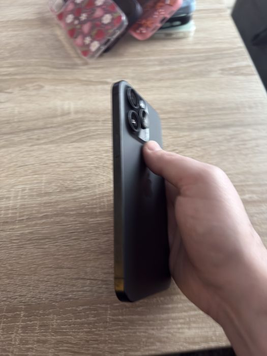 Iphone 15 Pro Max Negru 256Gb 84% Baterie Impecabil