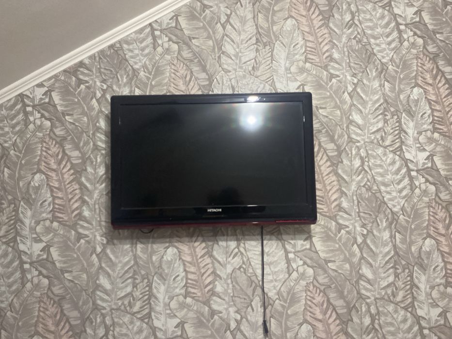 Телевизор HITACHI