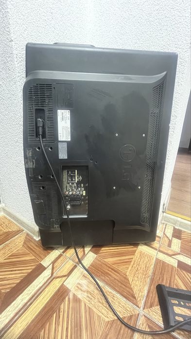 Продаю телевизор