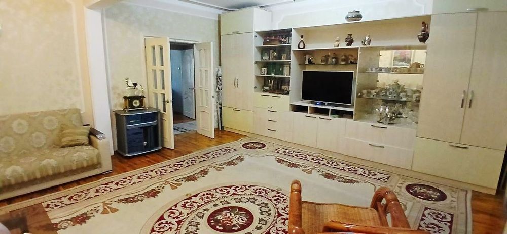 Чиланзар Ц квартал 4х комнатная 98м²