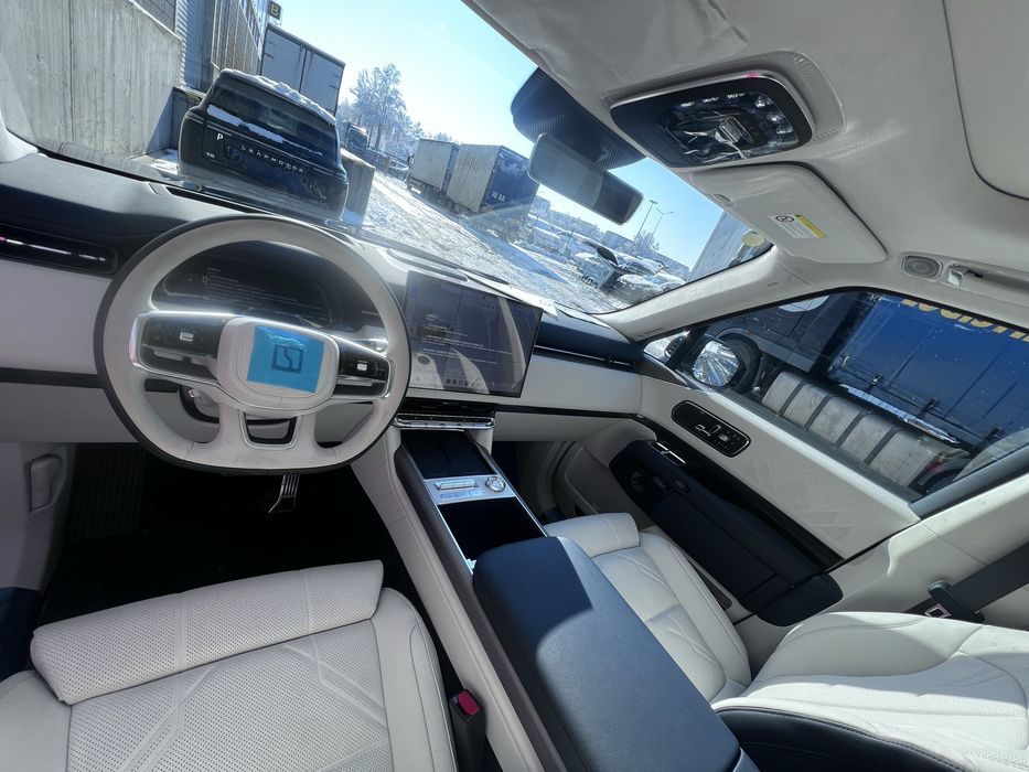 Zeekr 9X Ultra 55kw sotuvda