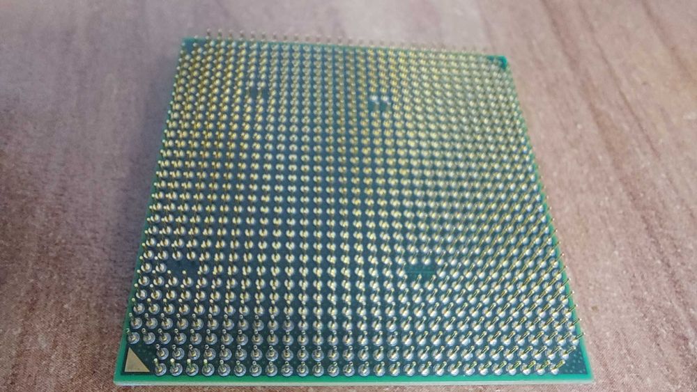 AMD Athlon 64 X2 4200+ (Socket AM2, 65W, rev. F2)