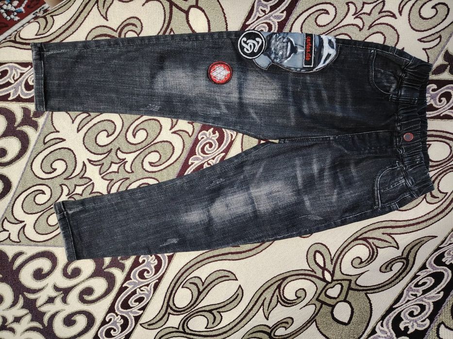 Продам одежду на мальчика возрас 8—9 лет