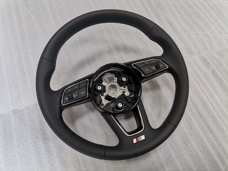 Нов OE Кожен Спортен Волан S Line Audi A4 S4 8W A5 S5 F5 8W0419091FT