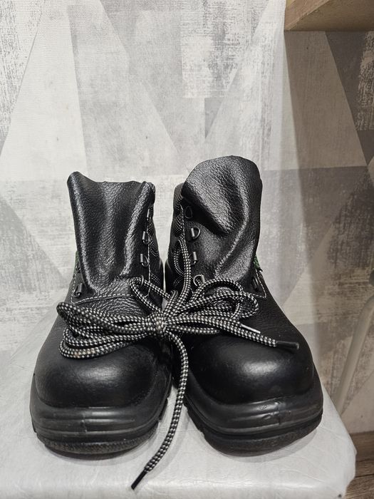 Ботинки рабочие летние 38р