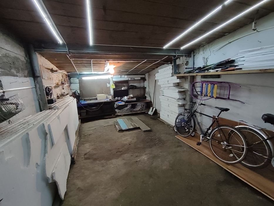 Продам капитальный гараж