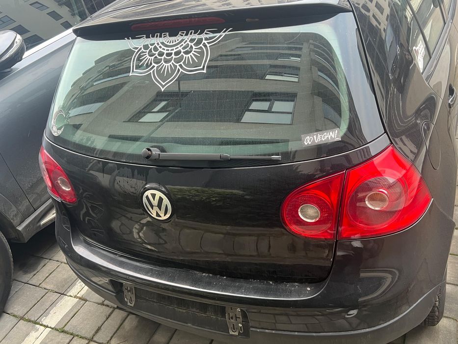 Vand Golf 5,motor 1,9 disel,