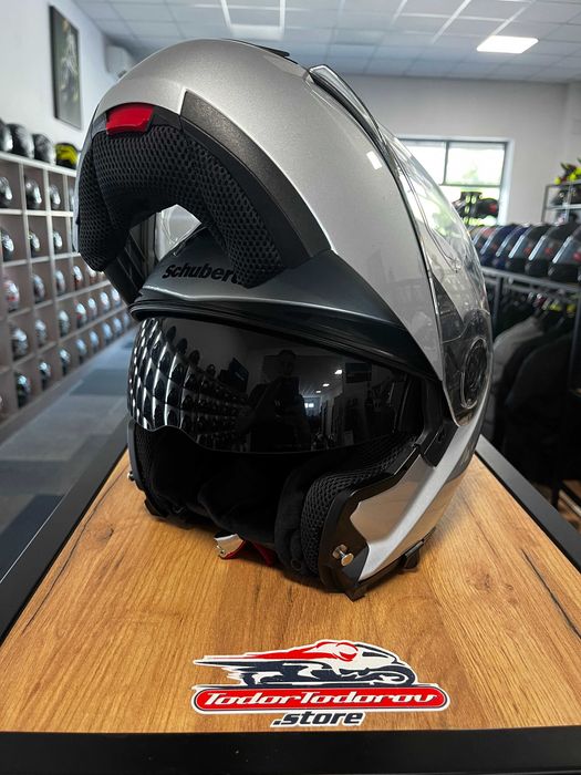 Отваряема мото каска SCHUBERTH C3 BASIC Silver,S 55-56 очила
