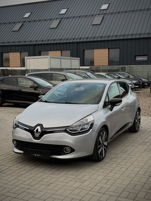 Renault Clio Luxe 0.9