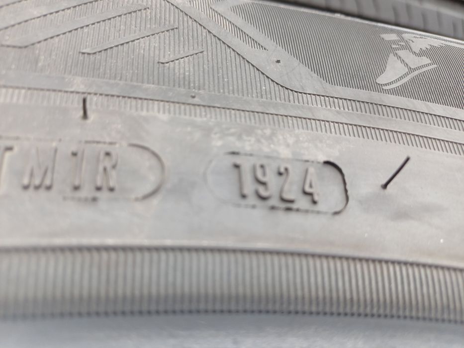 Гуми 215/65/16 Гудиар