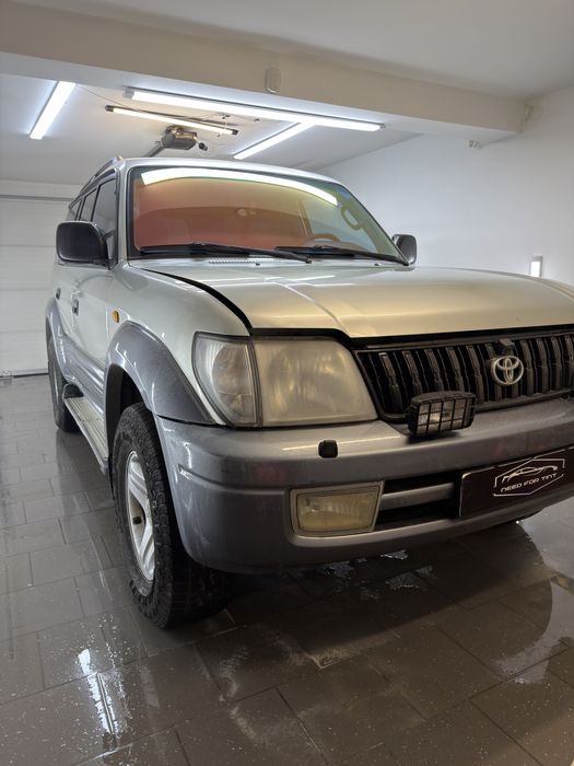 Затъмняване на автостъкла, полиране и пастиране на фарове с PPF защита