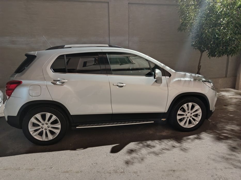 Tracker 1 arendaga beriladi