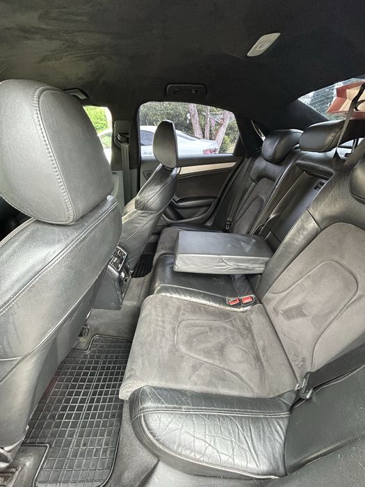 Se vinde Audi a4 b8