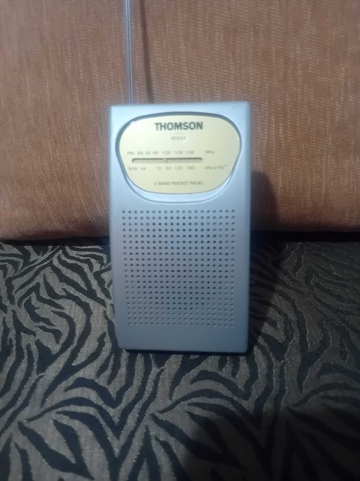 Портативно джобно радио THOMSON