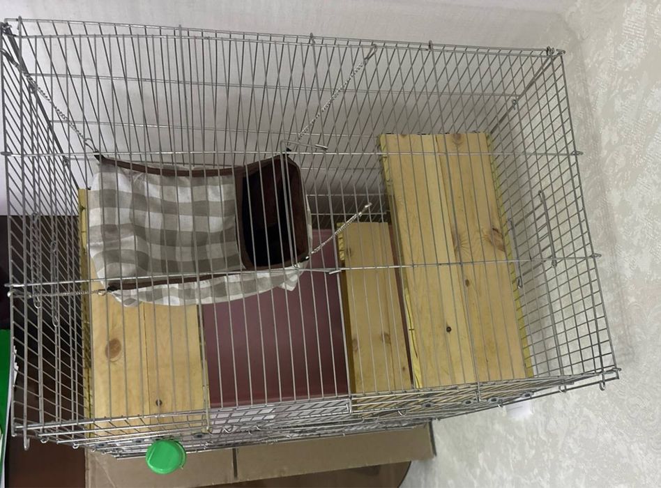 Продам клетку для шиншилл+вкусняшки